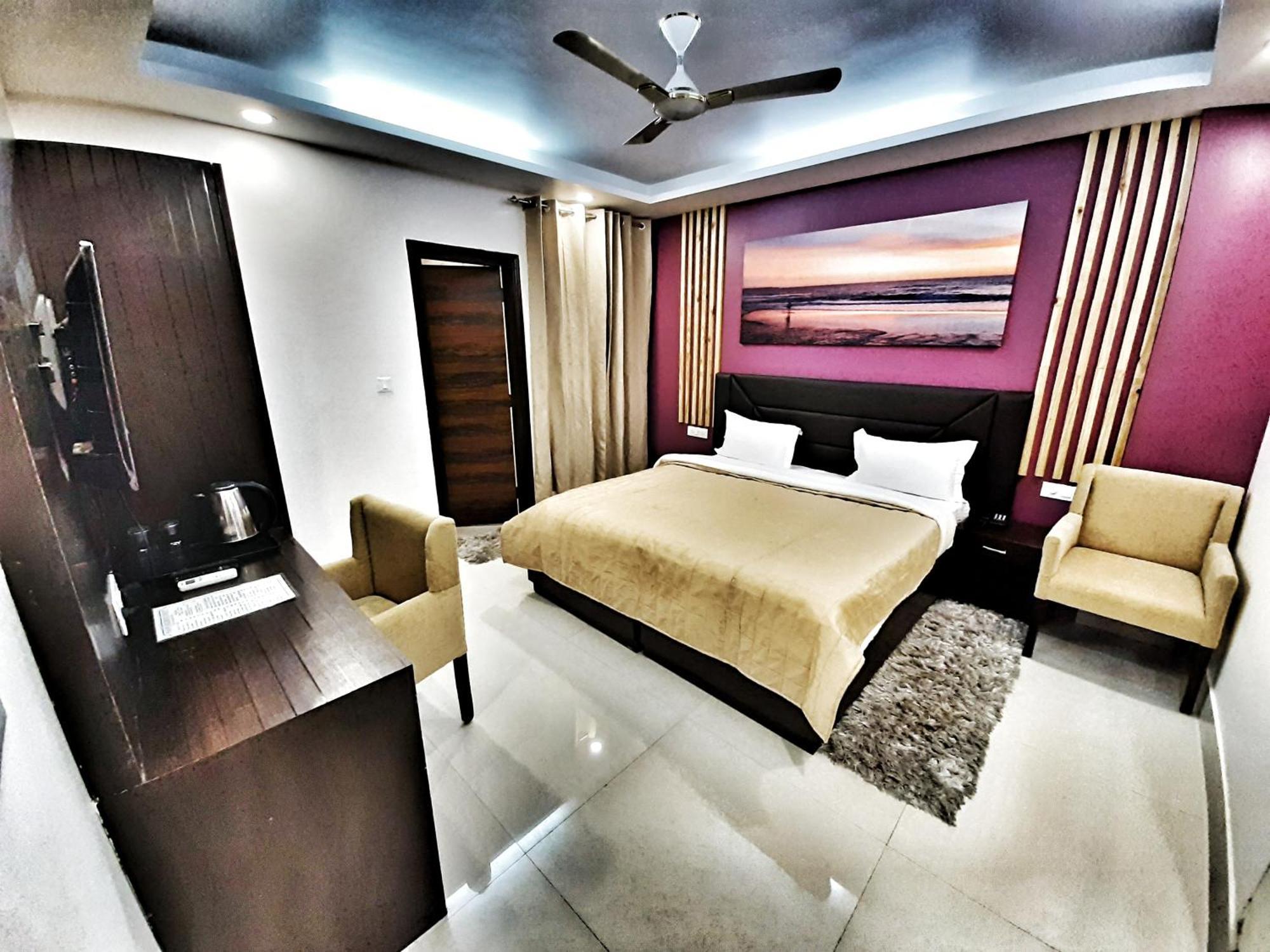 Hotel Delhi Aerocity, Nh 48 New Delhi Exterior foto
